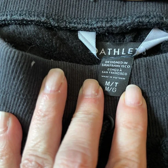 Athleta Kozy Karma black Soft Fleece  joggers M tall - EUC - Picture 3 of 5